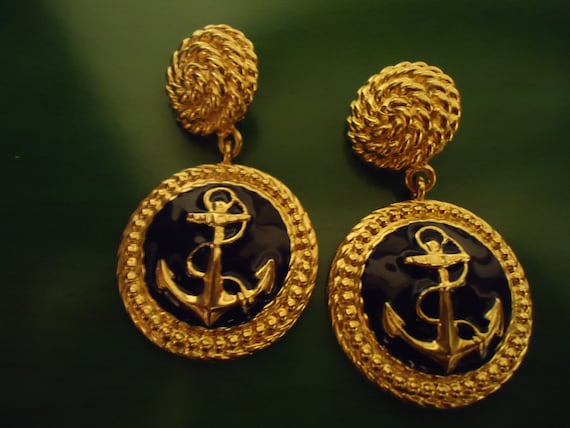 Vintage 1990s Sailor Coin In Gold Drop Earrings - image 1