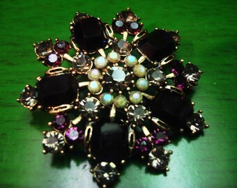 Vintage 1990s Deep Purple Embellished in Gold and Jewels Brooch