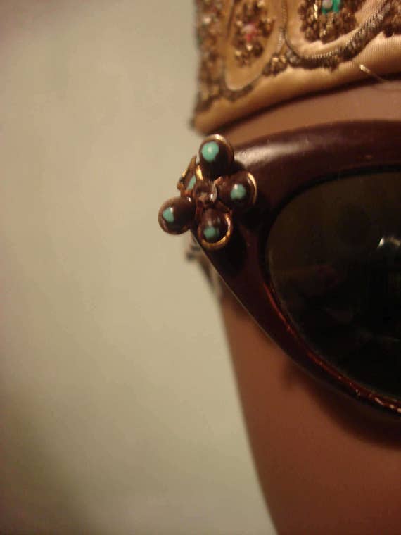 1950s Vintage Boho Gypsy Brown Frame Cat Eye Sung… - image 2