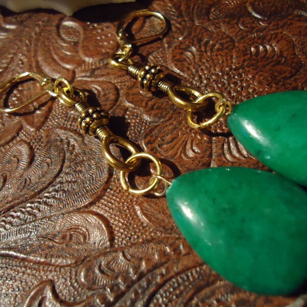 Boho Gypsy One Of A Kind Emerald Colored Drop Dangle With Gold Accents Earrings