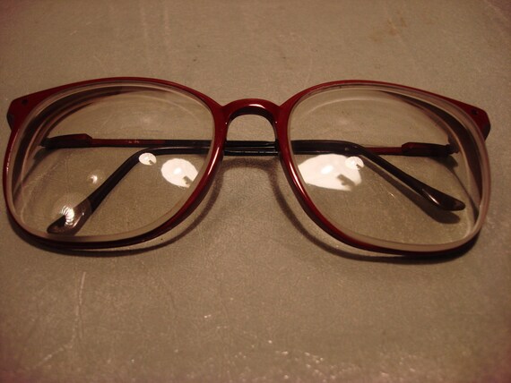 Vintage 1990s Red Burgundy Glasses - image 2