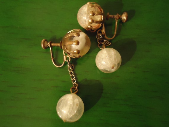 Vintage 1960s Boho Pearl Drop Dangle Ear Screws - image 1