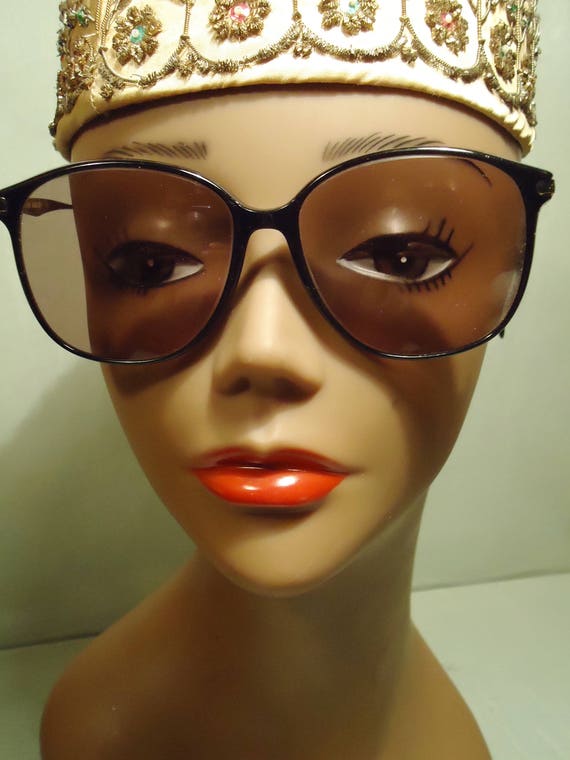 Vintage 1980s Black and Gold Smokey Lens Eyeglass… - image 1