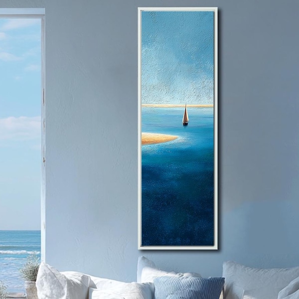 Impressão em tela minimalista com tema oceânico, obra de arte vertical com paisagem marinha, pintura de veleiro para decoração, arte de parede costeira, decoração moderna com tema do mar azul.