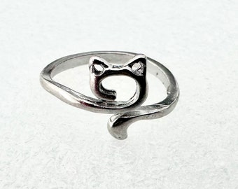 Cat Crochet Tension Ring - Adjustable Silver Color Kitty Ear Ring
