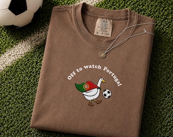 Portugal-Fußball-Trikot, gesticktes Fußball-Gans-Komfort-Farben-T-Stück, lustiges portugiesisches Fangeschenk, Fußball-Spieltag-Trikot 2026