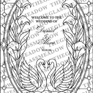 Pode incluir: Uma ilustra&ccedil;&atilde;o de arte linear em preto e branco com uma moldura oval estilo vitral, decorada com copos-de-leite e dois cisnes frente a frente. O texto diz: WELCOME TO THE WEDDING OF Daniel & Alexa 10.31.26. O fundo tem um padr&atilde;o de grade.