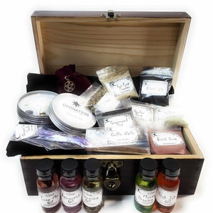 Ultimate Hoodoo Rootworkers Conjure Kit with Chest