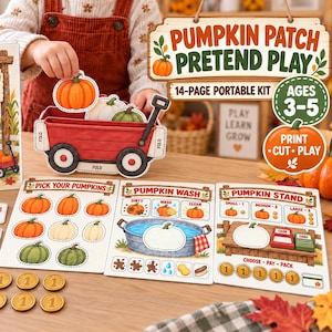 Può includere: Un kit di gioco di finzione Pumpkin Patch con un carro di carta, ritagli di zucca e fogli di attività intitolati My Pumpkin Patch Adventure, Pick Your Pumpkins, Pumpkin Wash e Pumpkin Stand, completi di monete d'oro e un biglietto d'ingresso.