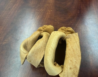 Kids Eastern Pucker Toe Moccasins