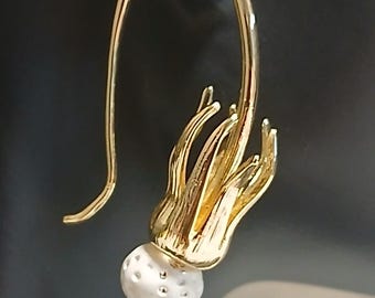 Orecchini vintage boho a forma di fiore in rame placcato oro, gioielli fatti a mano