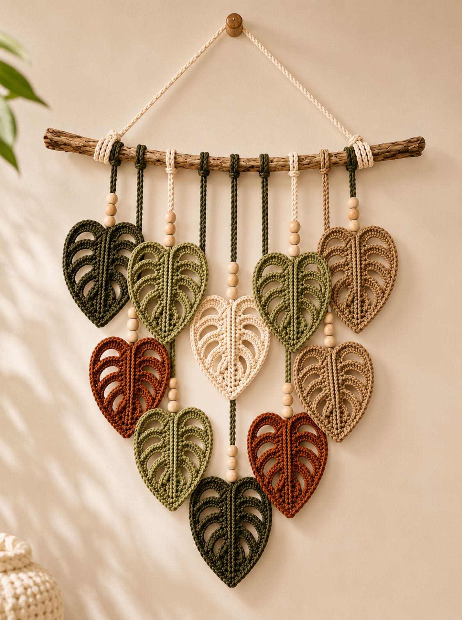 32 Monstera Crochet Patterns for Tropical Leaves, Wall Hangings, and Potted Plants 7 Crochet Monstera Leaf Pattern