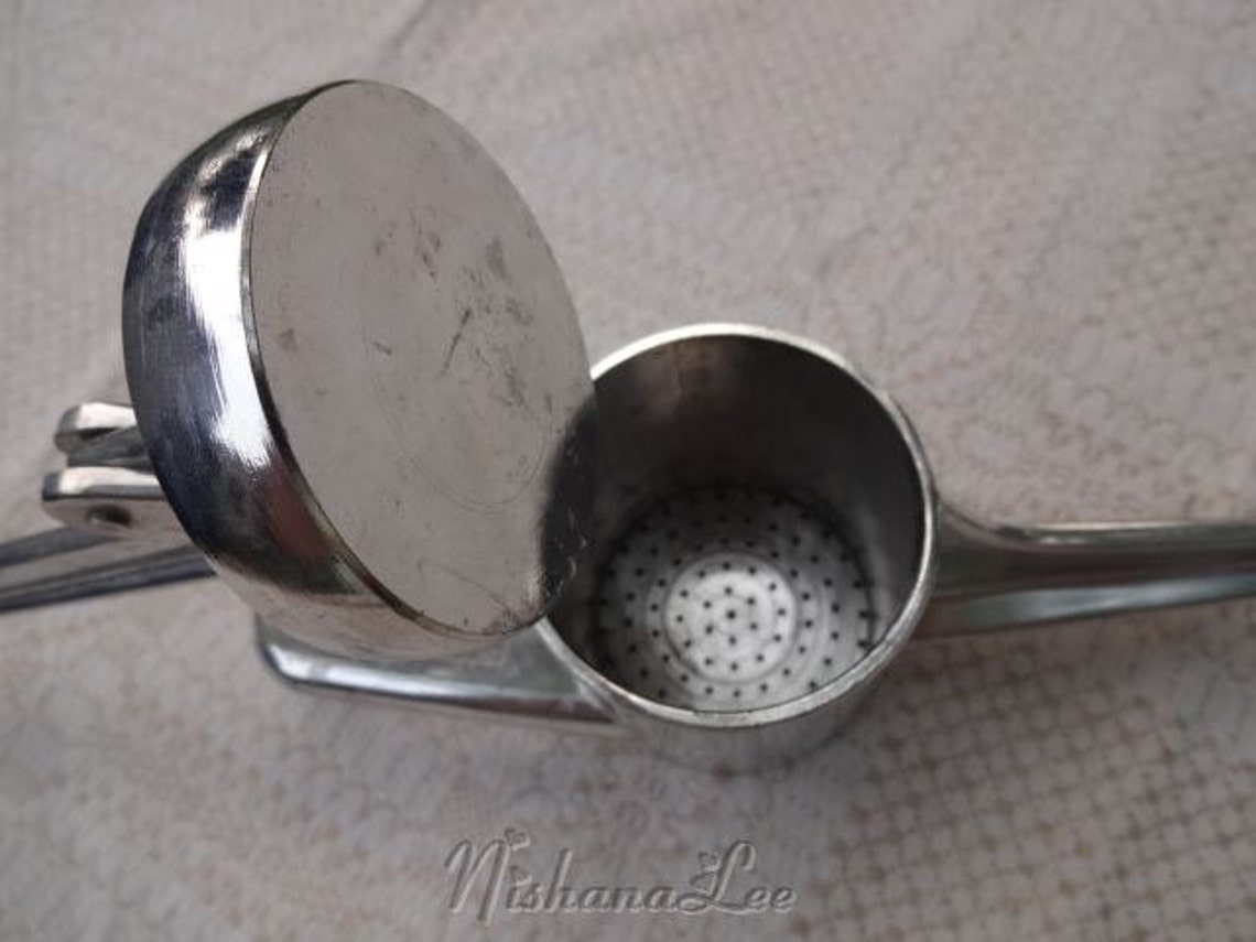 Vintage Aluminum Potato Ricer Spaetzle Press Noodle Maker Etsy