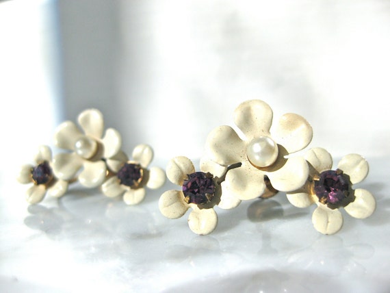 Vintage Amethyst Earrings Flower Faux Screw Back … - image 1