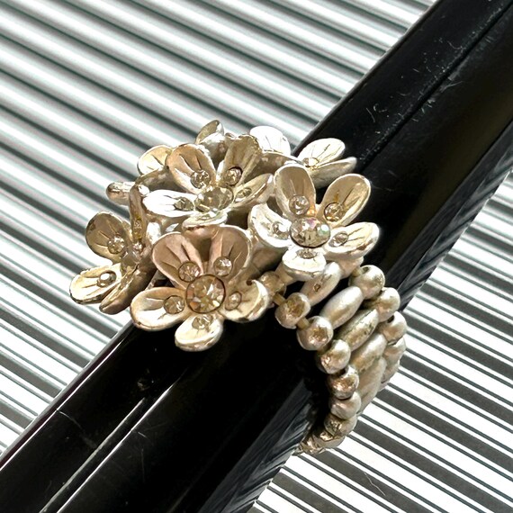 Silver Flower Stretch Ring: Rhinestone Center, Bo… - image 5