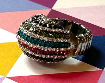 Multi colored ring stretchable dome with rhinestones silvertone non magnetic