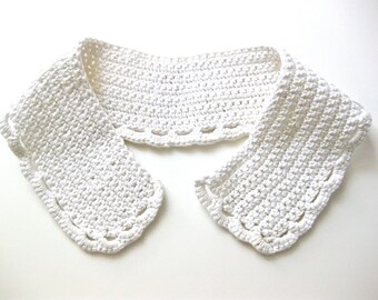Vintage collar crochet handmade in off white cotton thread