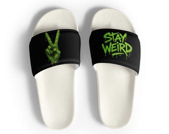 Stay Weird Alien-graffitidia's: witte zomerbadstrandschoenen
