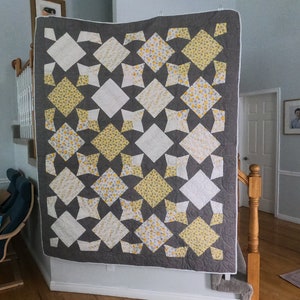 67" x 82" Grey Quilt with White & Yellow. Pattern is called Kite. Grey Linen look, Modern, watercolor, large quilt, for guy or gal, gift