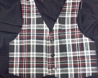 Size 2-3yrs black, white and red plaid  VEST Only for little boys