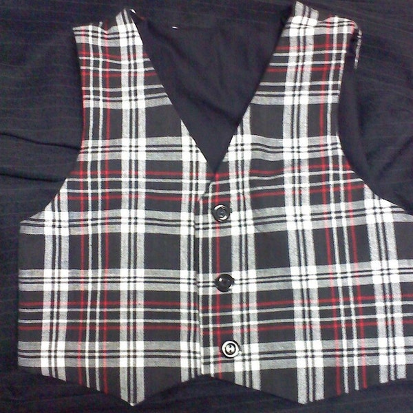 Size 2-3yrs black, white and red plaid  VEST Only for little boys