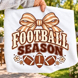 Retro-Football-Saison-PNG, Touchdown-Wimpel-Design, Grafik für Spieltags-Shirts, Football-Mama-PNG, Download für Herbstsportarten im Sublimationsdruck