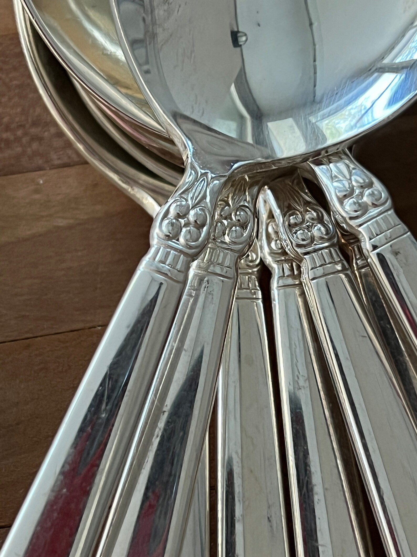 GUMBO SPOONS 8 Large Silverplate Soup Spoons ASTRID Heavy Etsy