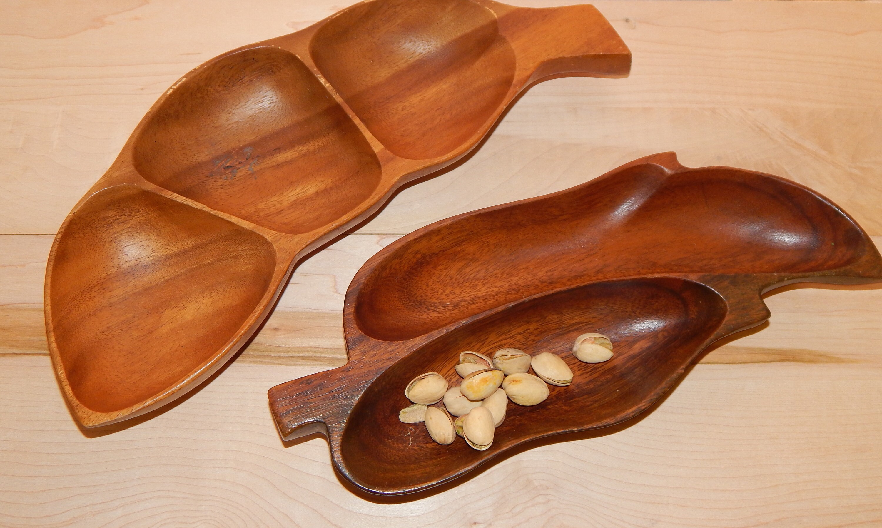 Vintage Wood Divided Bowls Monkeypod Leaf Shape Divided Nut Etsy