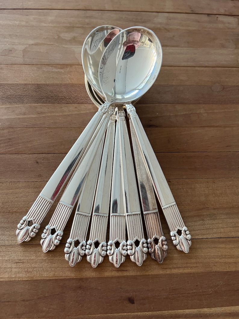GUMBO SPOONS 8 Large Silverplate Soup Spoons ASTRID Heavy Etsy