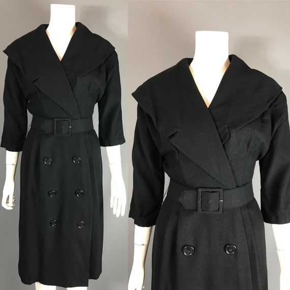 Bombshell 1950s wiggle dress