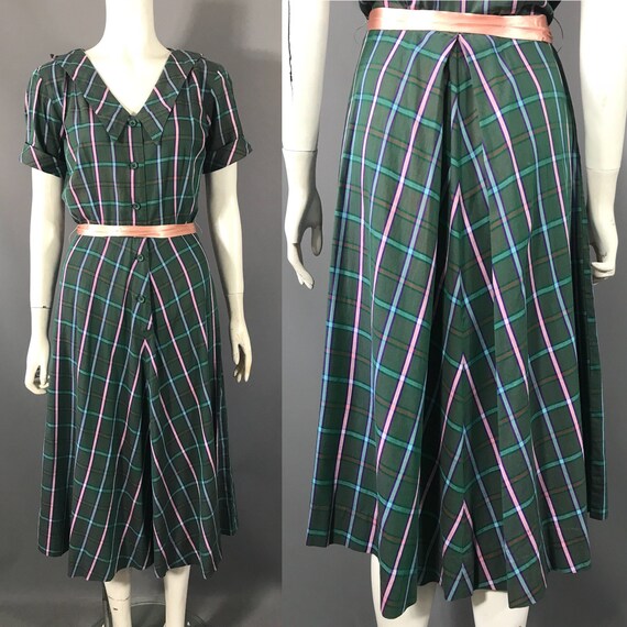 Plaid 1940s day dress with chevron stripes