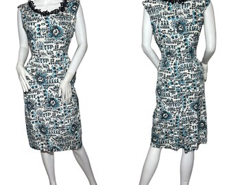 Novelty print 1950s dress with deer print