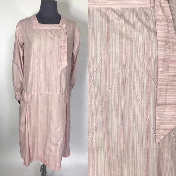 1920s day dress with pink stripes