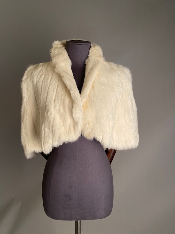 1930s white fur cape