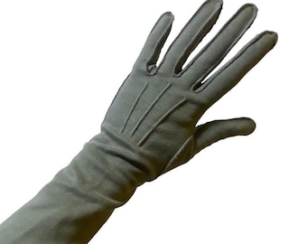 Grey 1940s gloves