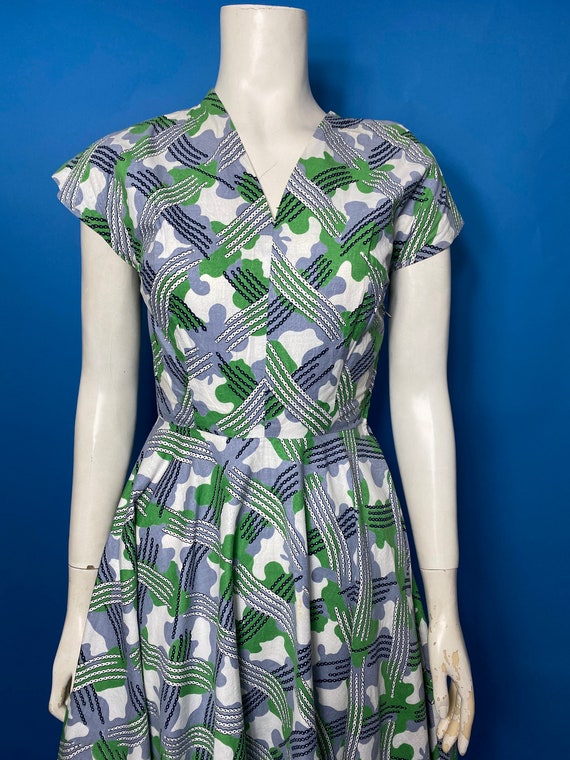 1940s summer dress, novelty print cotton - image 4