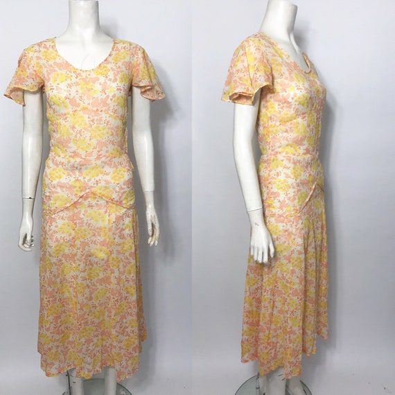 1930s tea dress with flutter sleeves XS