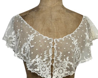 Antique lace collar, late 19th / early 20th century