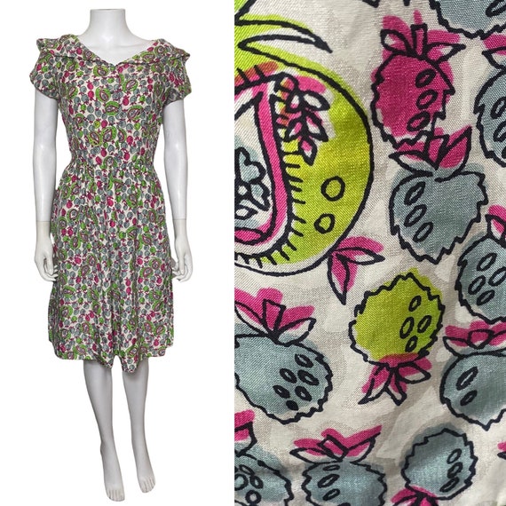 1940s novelty print dress in silk - image 1