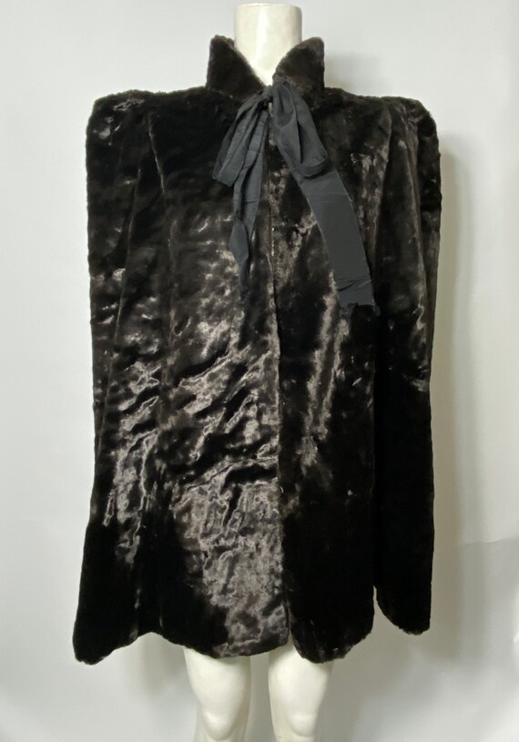 Victorian Cape with Puffed shoulders