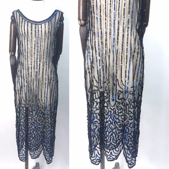 1920s sequinned flapper dress