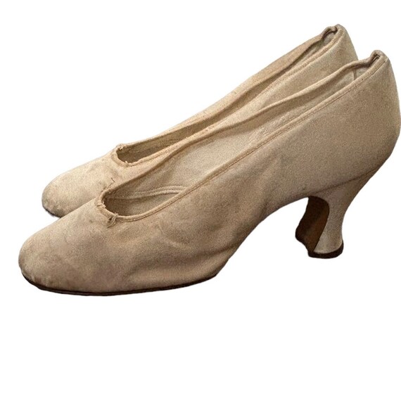 1920s wedding shoes by F for display Gem