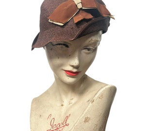 1930s cloche hat