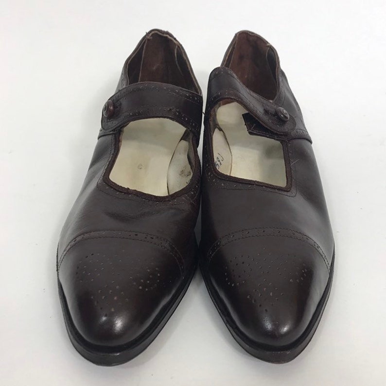 1920s brogue toe Mary Jane shoes | Etsy