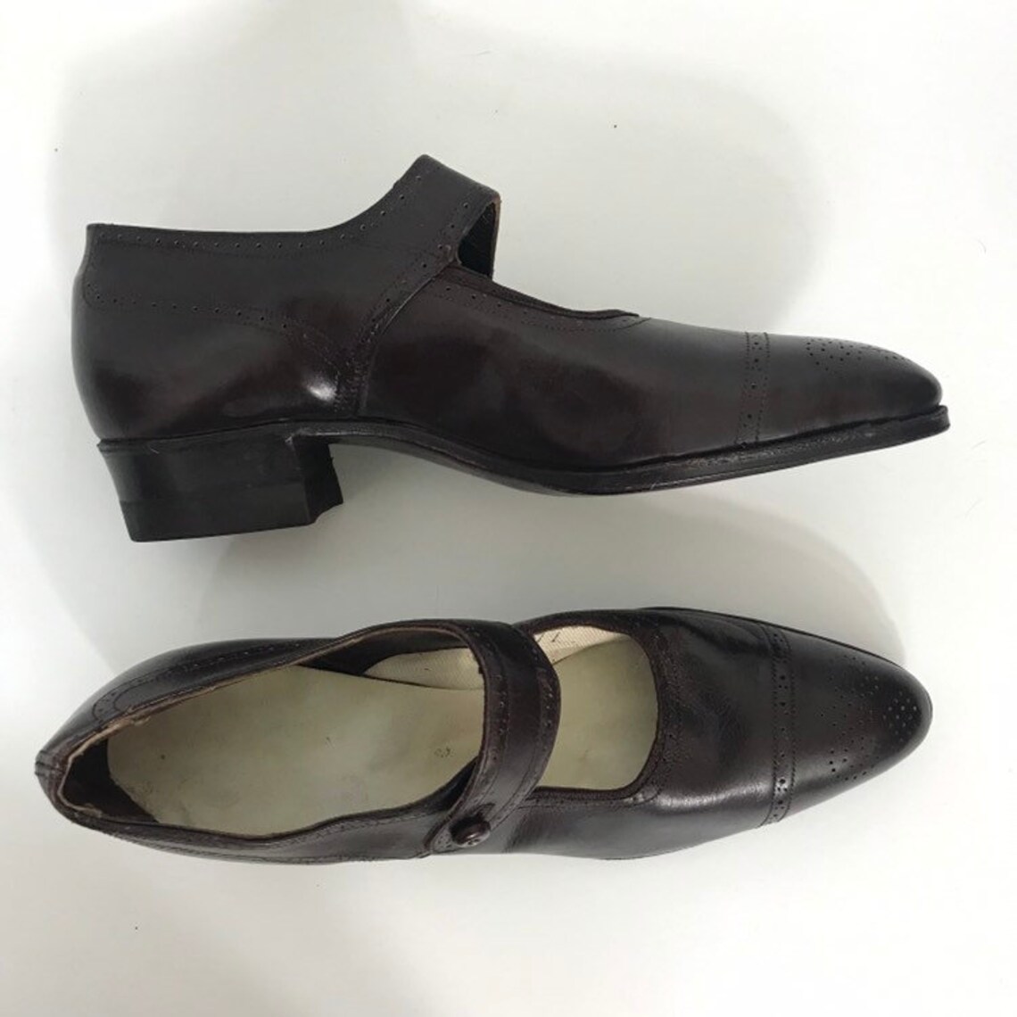 1920s brogue toe Mary Jane shoes | Etsy