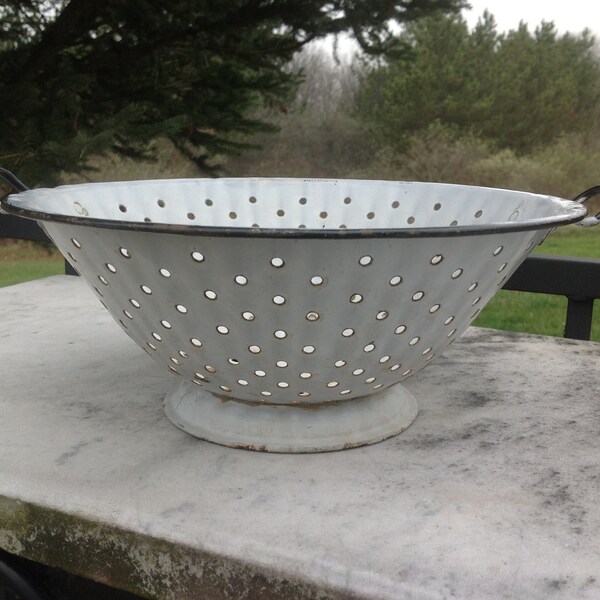 Vintage Porcelain Coated Colander