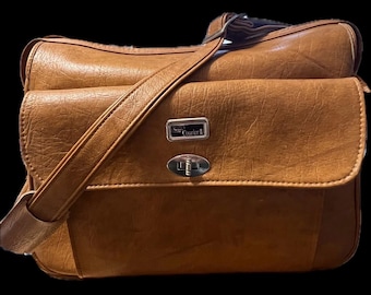 Sears Courier II by Samsonite Vintage Leather Messenger Bag with Turnlock 1960’s