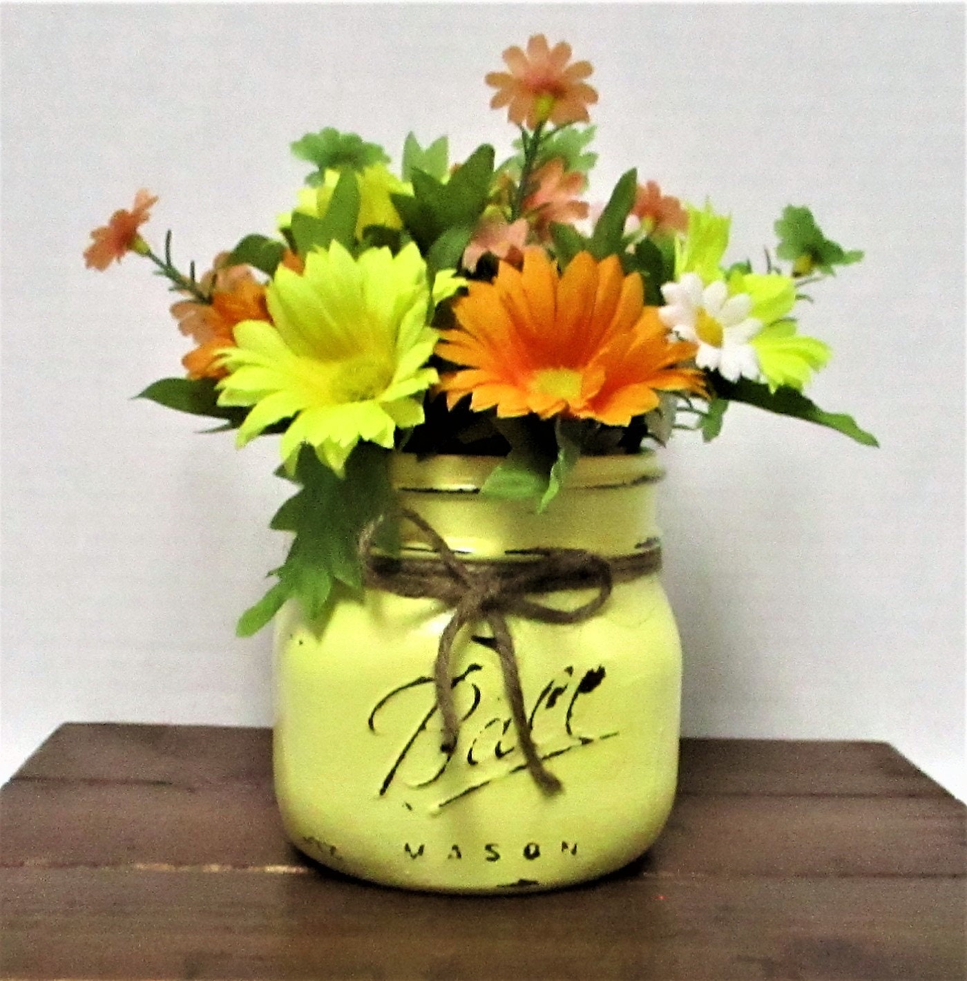 Mason Jar Centerpiece Flower Arrangement Country Chic Home