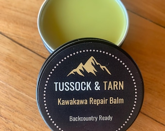 Kawakawa Reparaturbalsam • In Neuseeland hergestellter natürlicher Balsam für Wanderer, Spaziergänger & die Alltagshaut