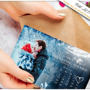 Winter Save the Date Postkarte, Schneeflocke Save The Date, Winter Hochzeitskarte, DRUCKBARE digitale Datei oder gedruckte 4x6 Postkarte, Hirsch Foto